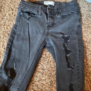 Black skinny stretchy skinny jeans